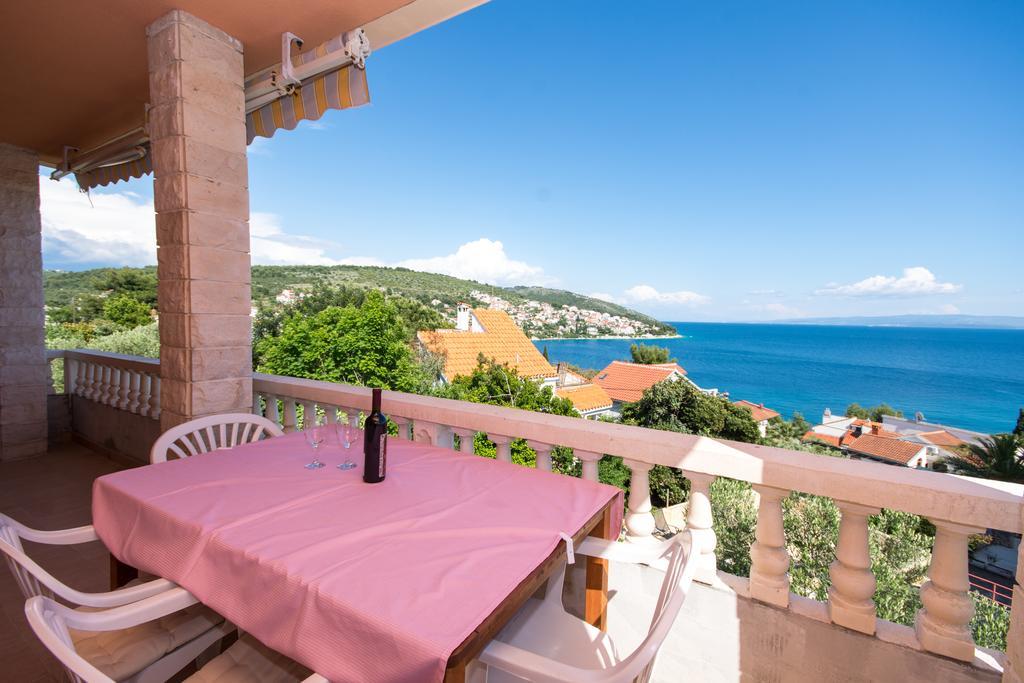 Apartmani Cubela Трогир Екстериор снимка
